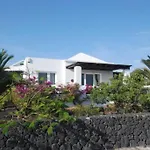 Villa Isa Sea Views