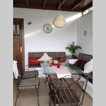 Βίλα Isa Sea Views *