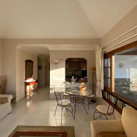 Βίλα Isa Sea Views