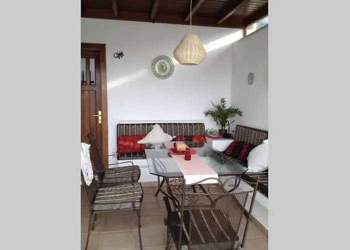 Vila Isa Sea Views *