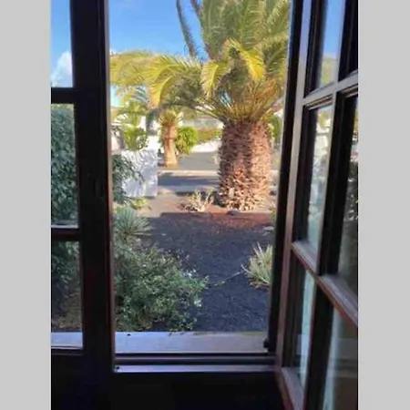 וילה Isa Sea Views *